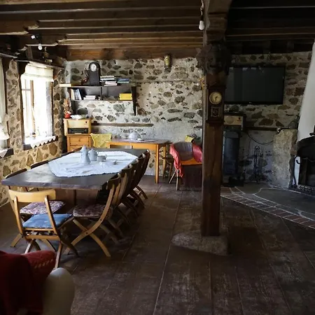 Σπίτι διακοπών старата къща / село тъжа Tŭzha